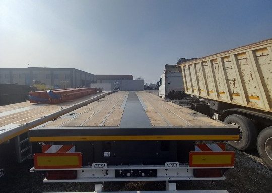 NUOVO SEMIRIMORCHIO MAXTRAILER 3 ASSI PIANALE DOPPIO SFILO FINO 29 MT – IN PRONTA CONSEGNA